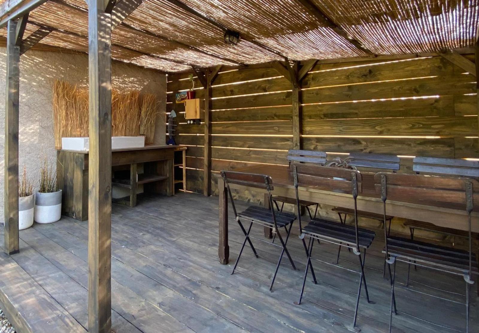 Gite Et Studios Les Barongeres Farges-les-Chalon Экстерьер фото