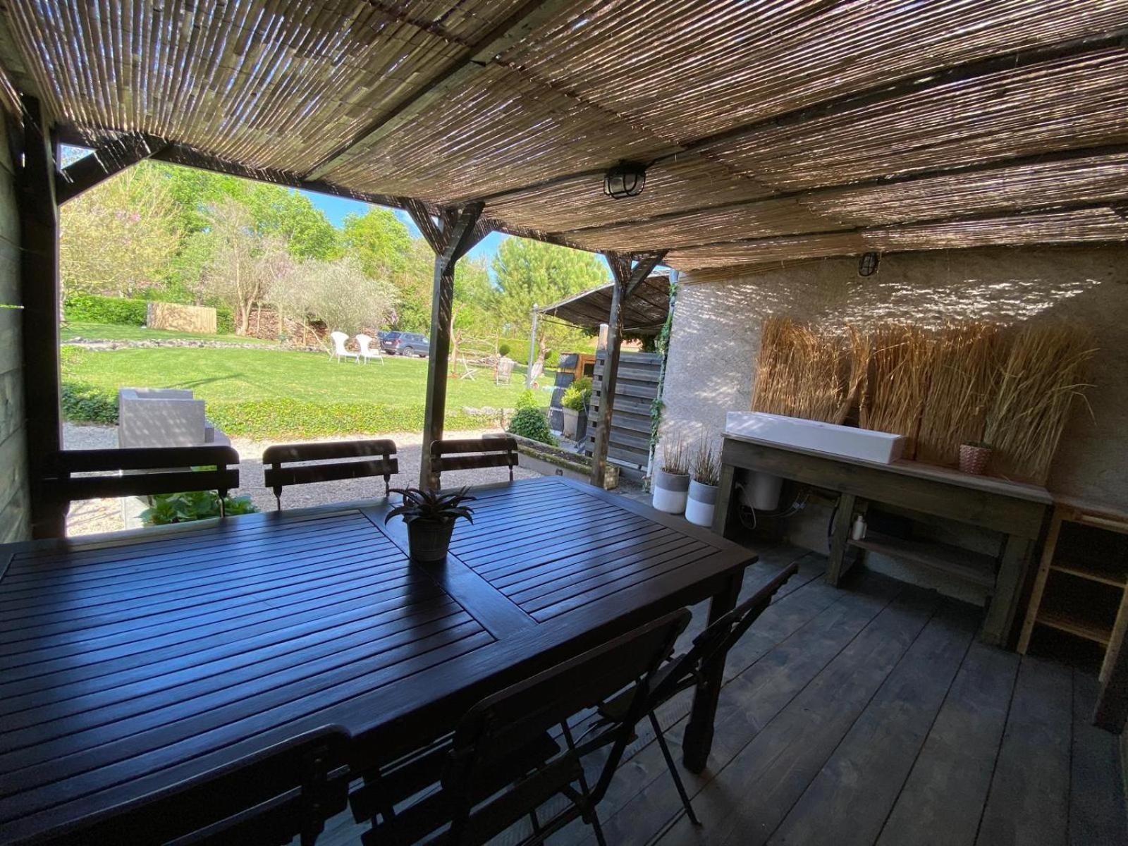 Gite Et Studios Les Barongeres Farges-les-Chalon Экстерьер фото